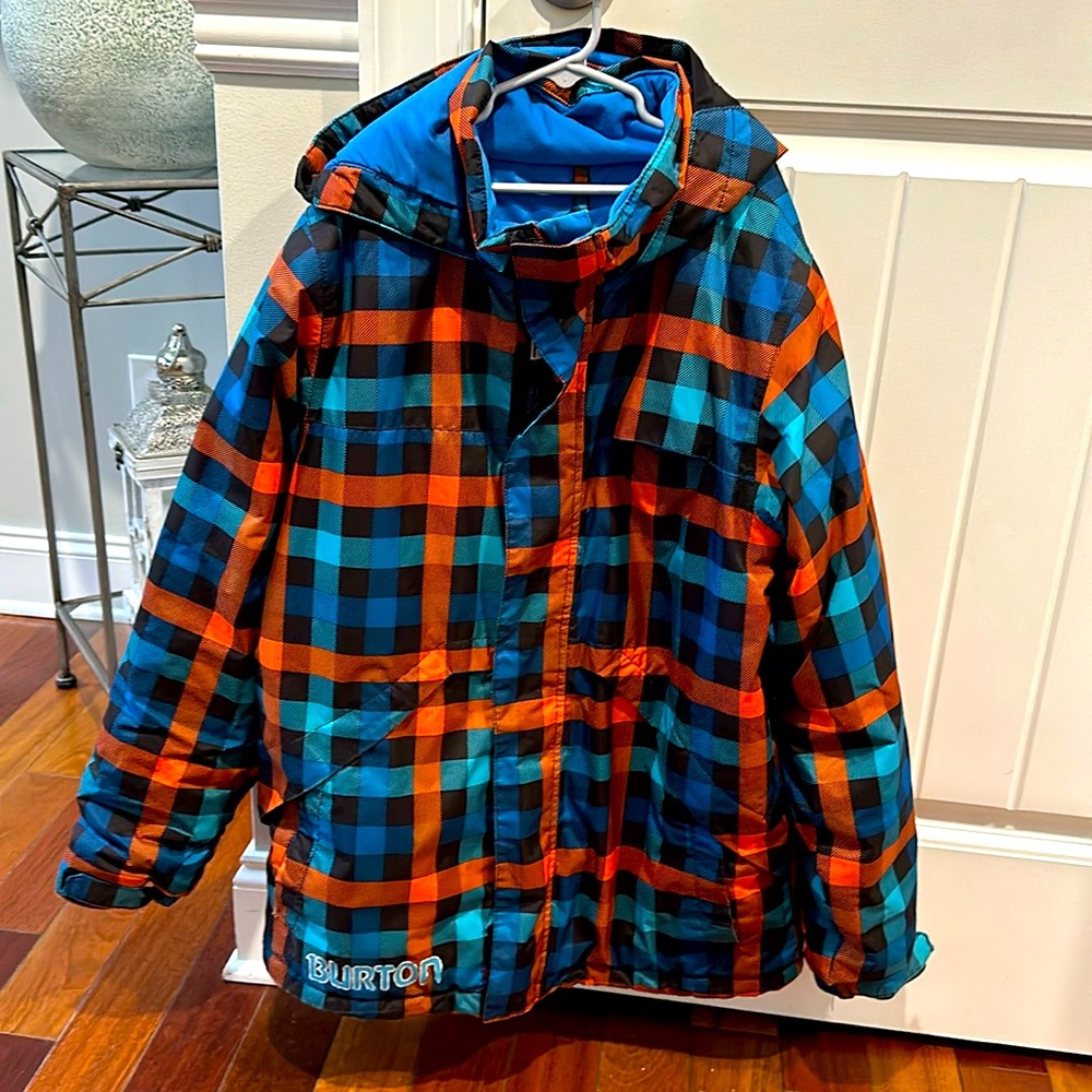 Great condition Ski/ Snowboard Burton jacket- Very Warm with Hood